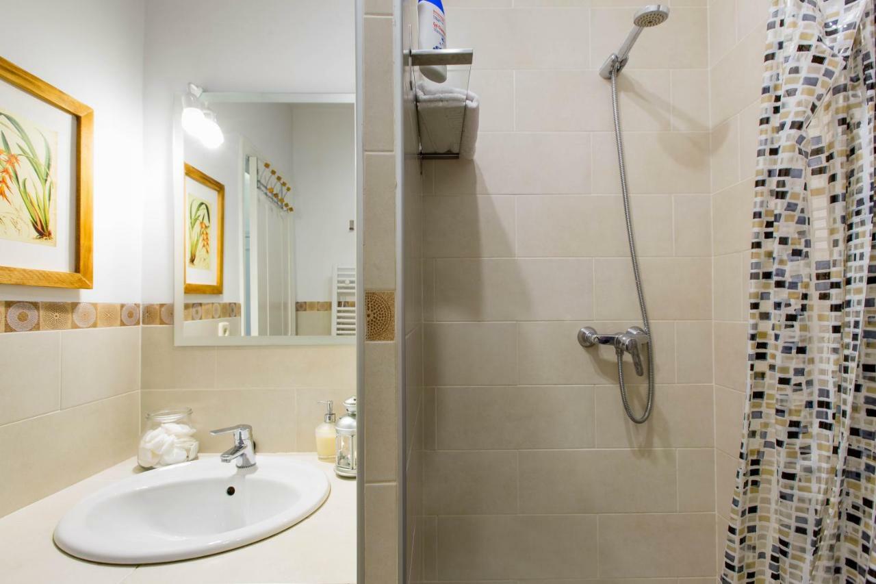 Apartamento Temporada Madrid Kültér fotó